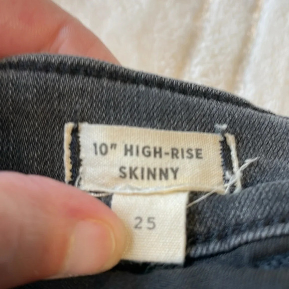 Madewell 10” high-rise skinny button black denim jeans size 25 - Picture 3 of 10